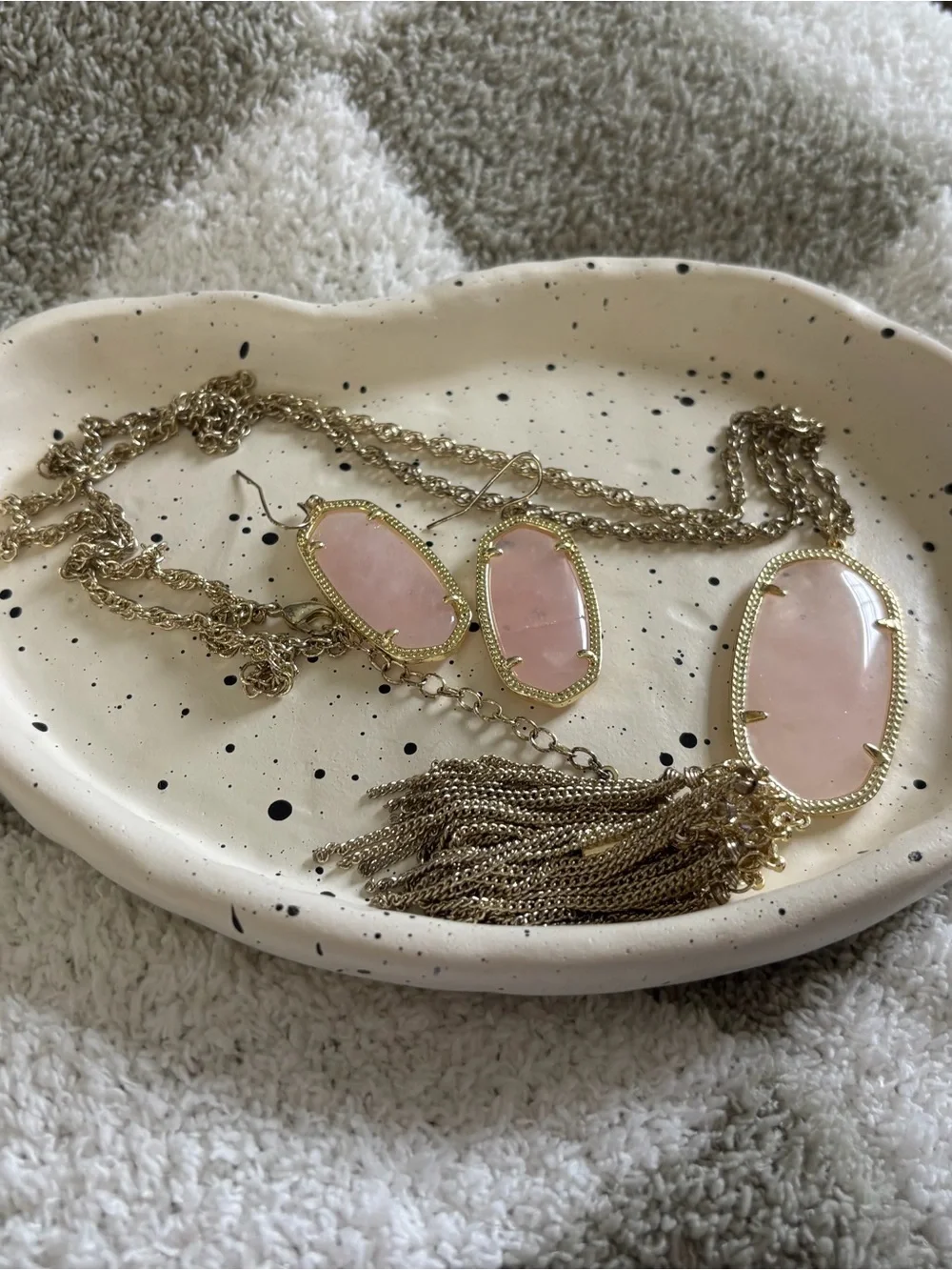 Kendra Scott Gold-Tone Rose Quartz Pink Pendant Necklace and Tassel Earrings Set